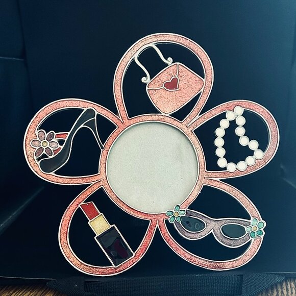 Cute Metal Picture Frame - Picture 1 of 6